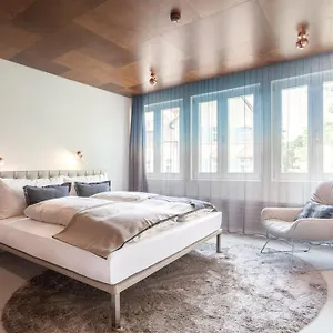 **** Отель Ema House Швейцария