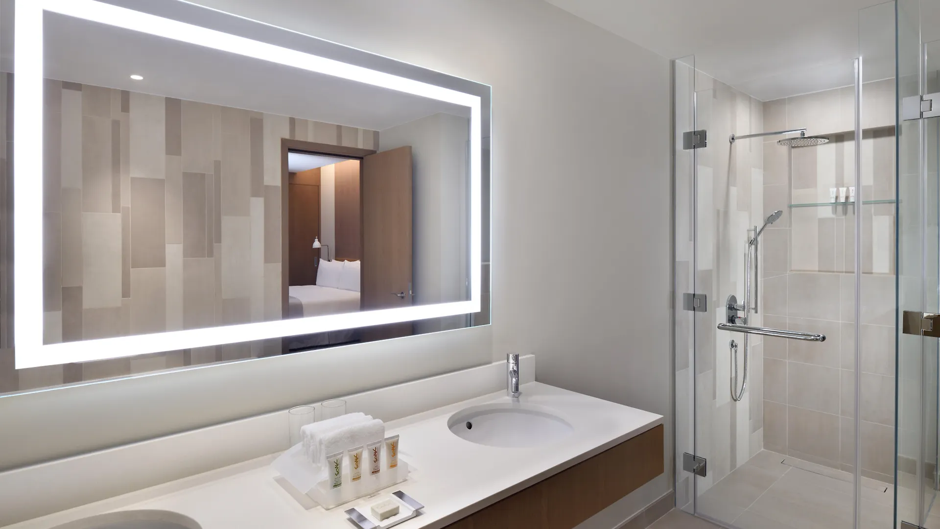 Holiday Inn & Suites - Dubai Festival City By Ihg Hotel