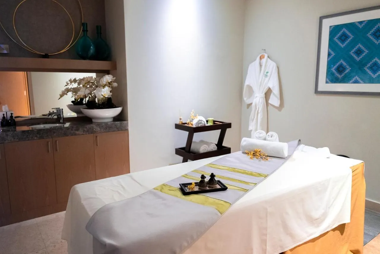 Holiday Inn & Suites - Dubai Festival City By Ihg Hotel
