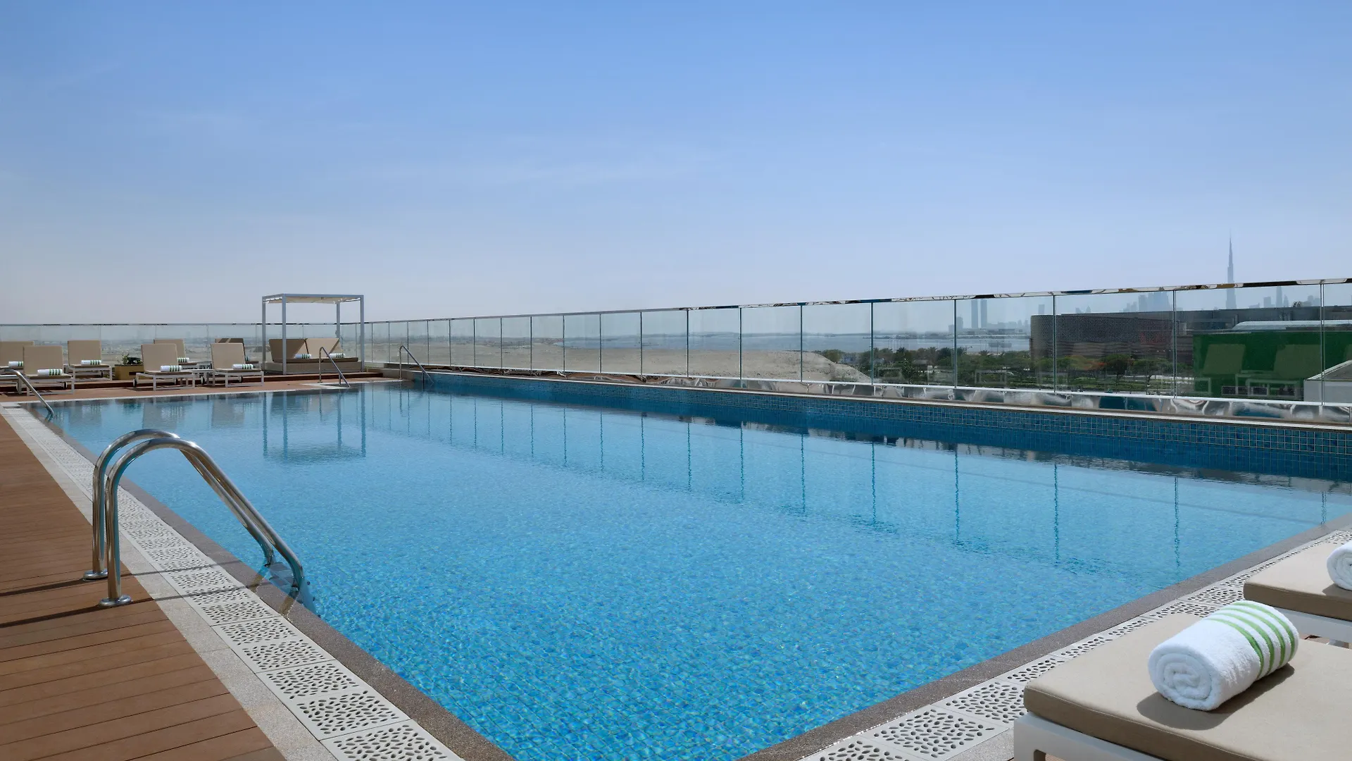 Holiday Inn & Suites - Dubai Festival City By Ihg 4*,  United Arab Emirates
