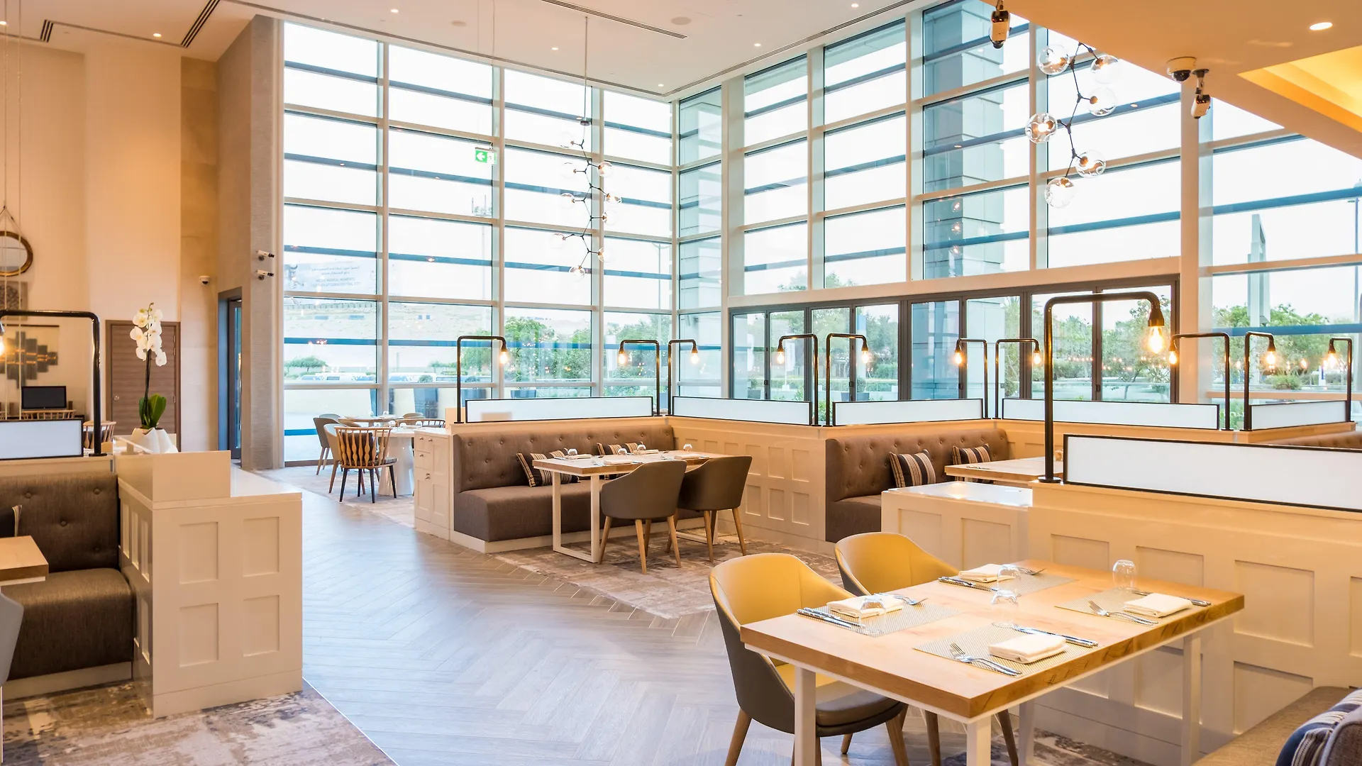 Holiday Inn & Suites - Dubai Festival City By Ihg Hotel